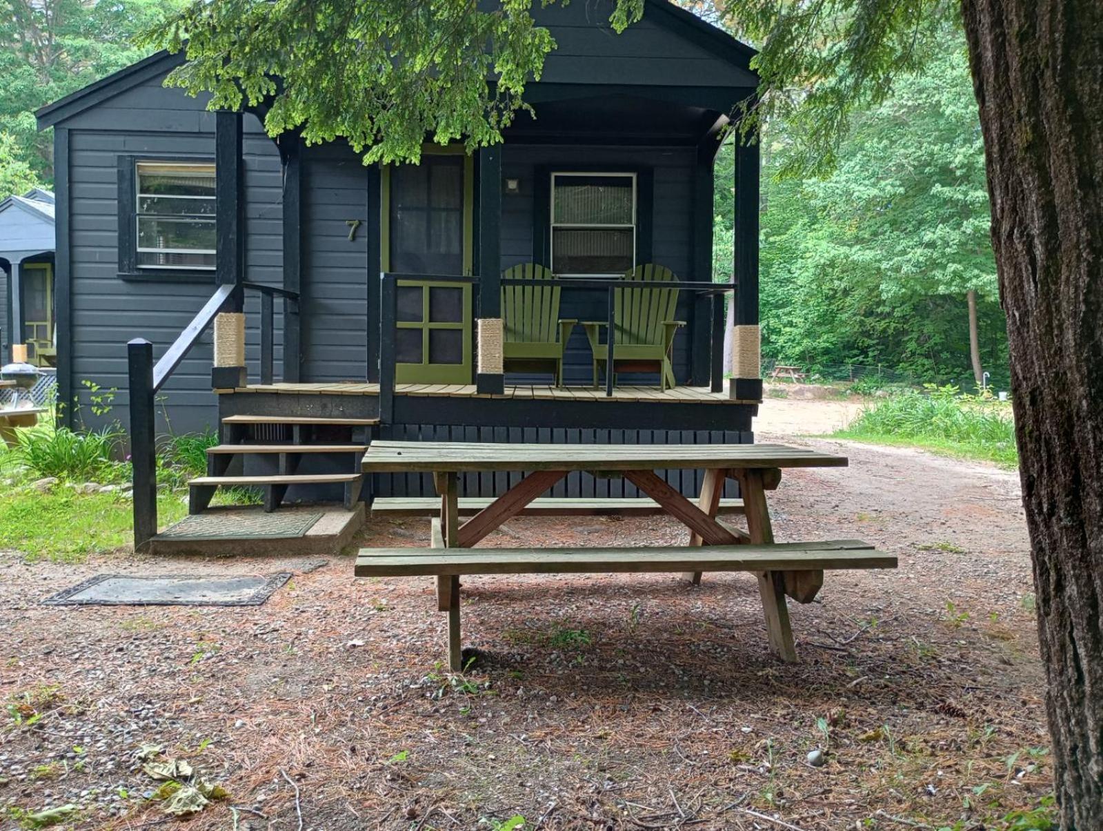 Holderness Cottage Place On Squam Lake - Cabins المظهر الخارجي الصورة