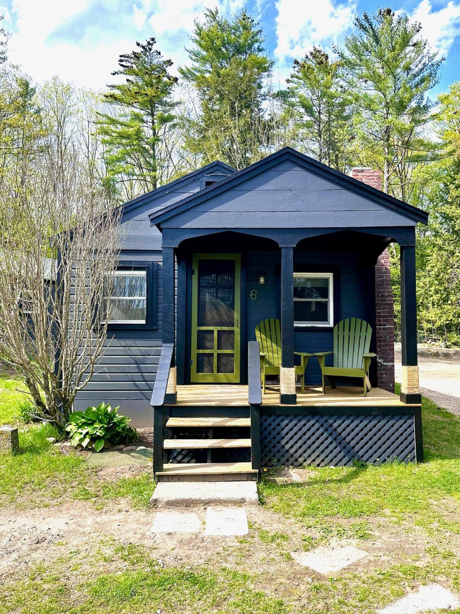 Holderness Cottage Place On Squam Lake - Cabins المظهر الخارجي الصورة